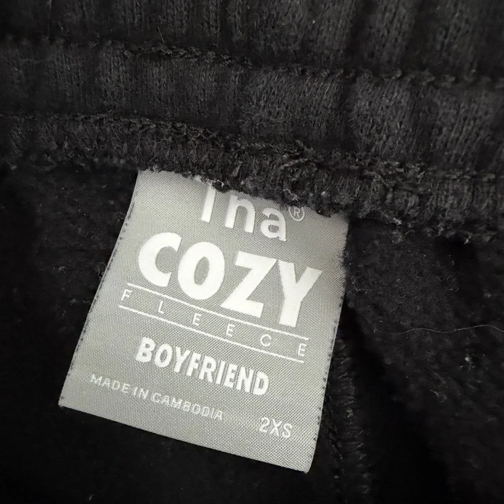 TNA boyfriend cozy sweat pants